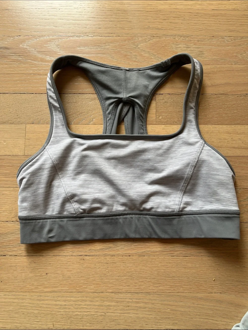 Lululemon run with the sun sports bra 10